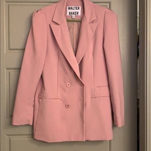 Pink double-breasted blazer